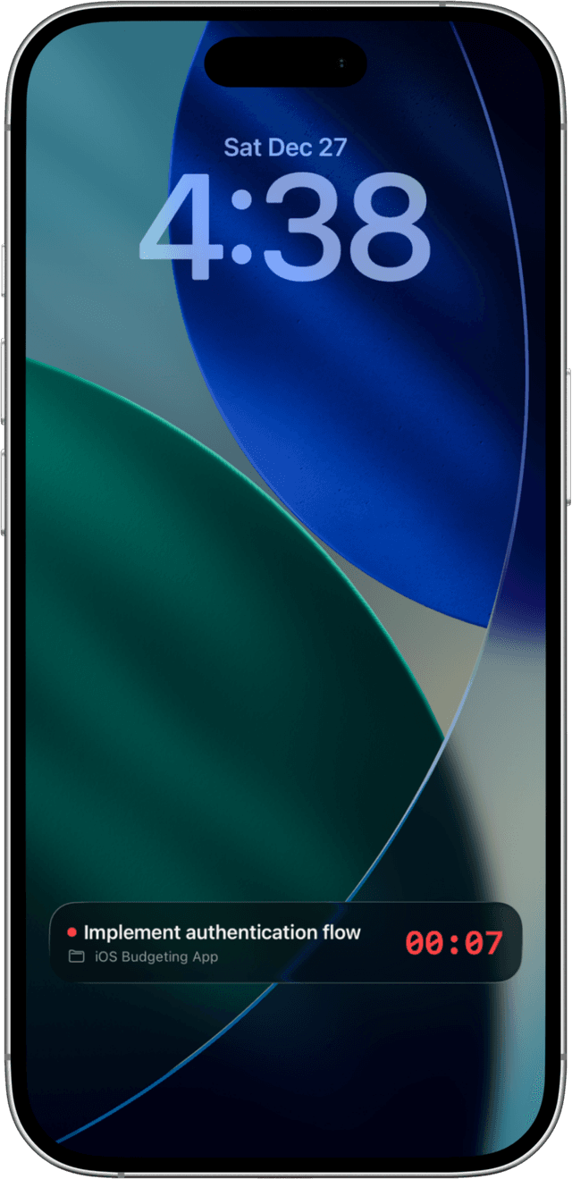 Solocrafter Live Activities on iPhone Lock Screen